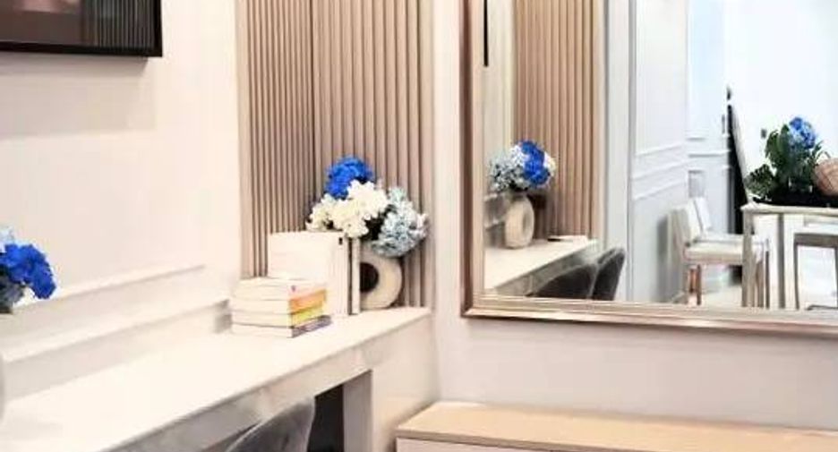 For rent and for sale 3 bedrooms condo in Khlong Toei, Bangkok
