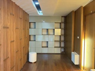 出售 6 卧室 公寓 在 Huai Khwang, 曼谷
