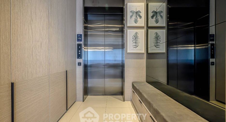 For sale 2 bedrooms condo in Watthana, Bangkok