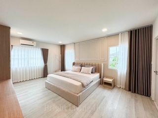Haus zur Miete mit 3 Zimmer in Bang Phli, Samut Prakan