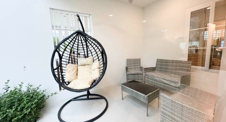 Haus zur Miete mit 3 Zimmer in Bang Phli, Samut Prakan