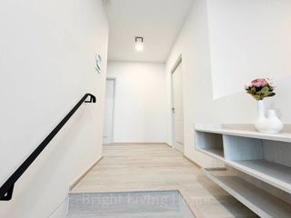 Haus zur Miete mit 3 Zimmer in Bang Phli, Samut Prakan