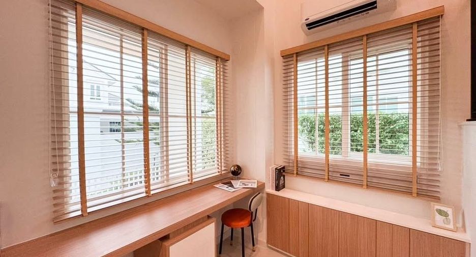 Haus zur Miete mit 3 Zimmer in Bang Phli, Samut Prakan