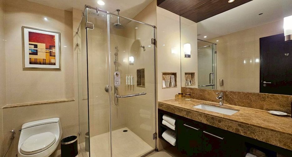 For rent 1 bed condo in Khlong Toei, Bangkok