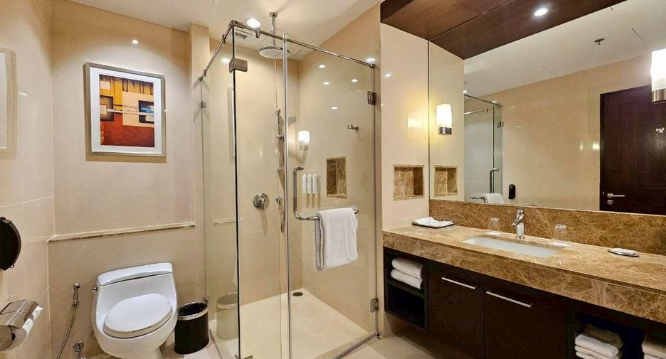 For rent 1 bed condo in Khlong Toei, Bangkok