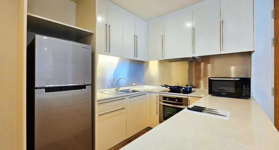 Condo en alquiler de 2 habitaciones en Bang Kho Laem, Bangkok