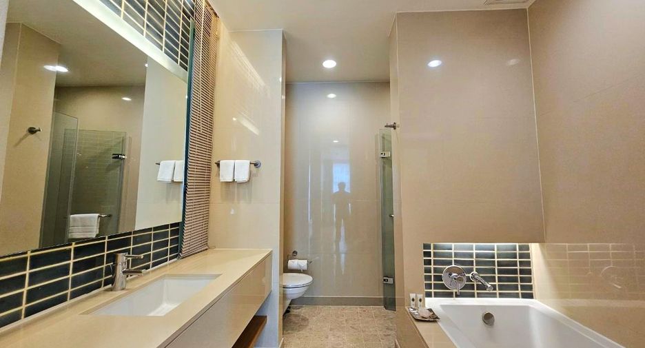 Condo en alquiler de 2 habitaciones en Bang Kho Laem, Bangkok