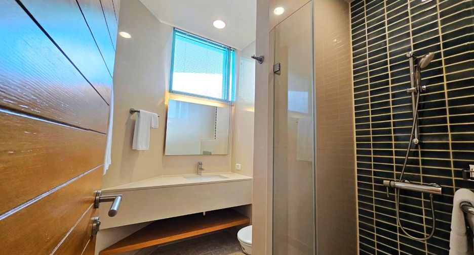 Condo en alquiler de 2 habitaciones en Bang Kho Laem, Bangkok