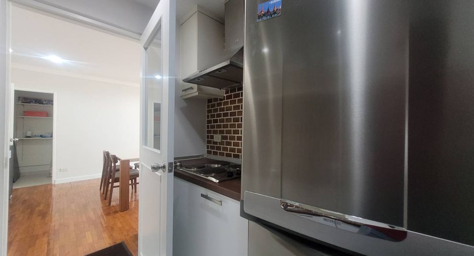 Condo en alquiler de 2 habitaciones en Khlong Toei, Bangkok