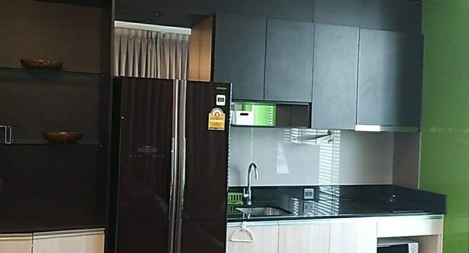 ให้เช่า 2 ห้องนอน คอนโด ใน คลองเตย, กรุงเทพฯ