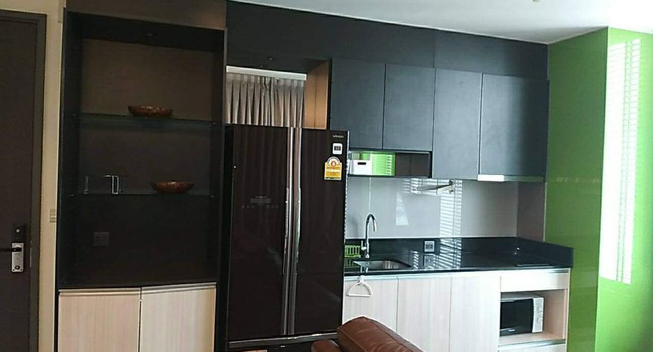 出租 2 卧室 公寓 在 Khlong Toei, 曼谷