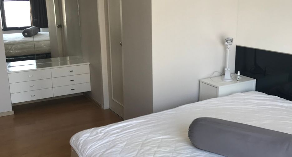 Wohnung zur Miete mit 2 Zimmer in Watthana, Bangkok