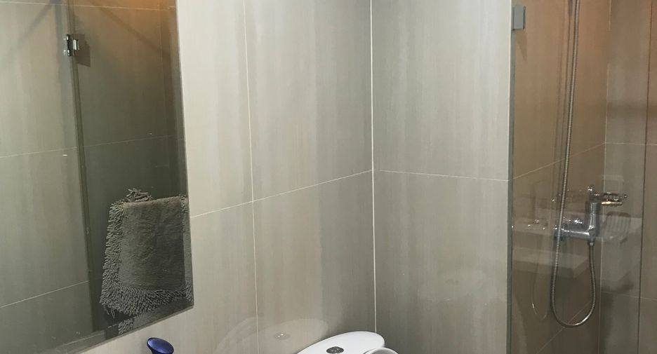 Wohnung zur Miete mit 2 Zimmer in Watthana, Bangkok