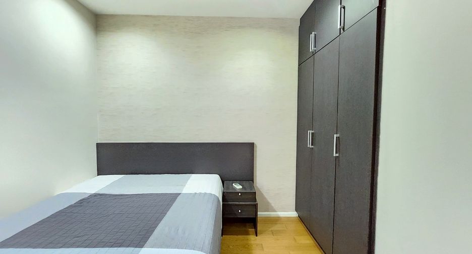 À louer 2 chambres condo à Watthana, Bangkok