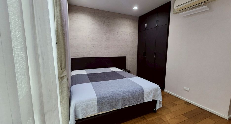 À louer 2 chambres condo à Watthana, Bangkok