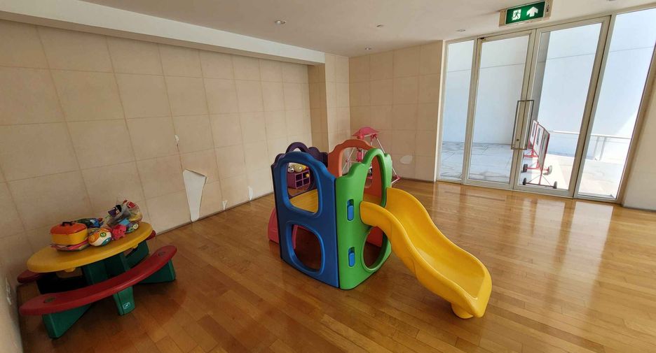 For rent 2 ベッドルーム condo in Ratchathewi, Bangkok