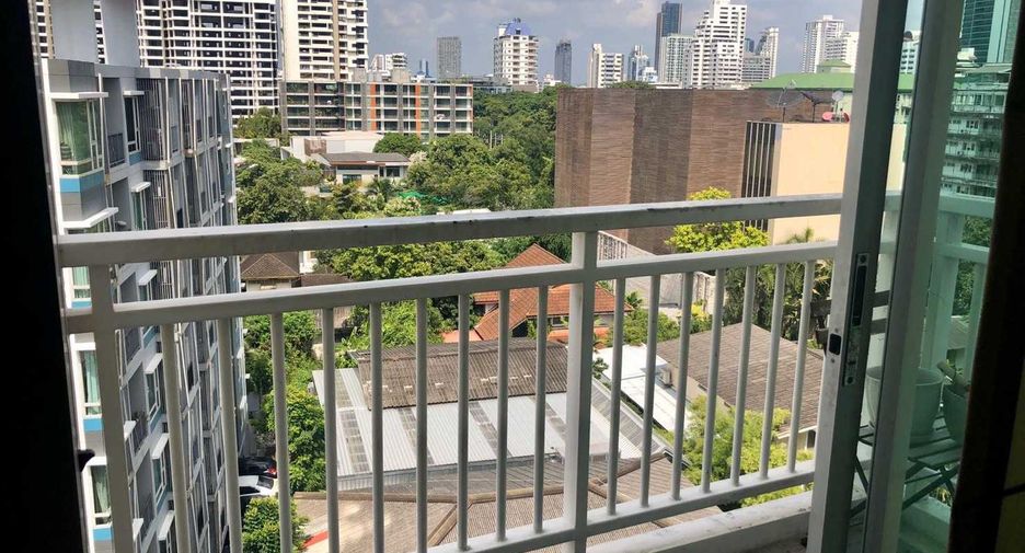 For rent 2 bedrooms condo in Watthana, Bangkok