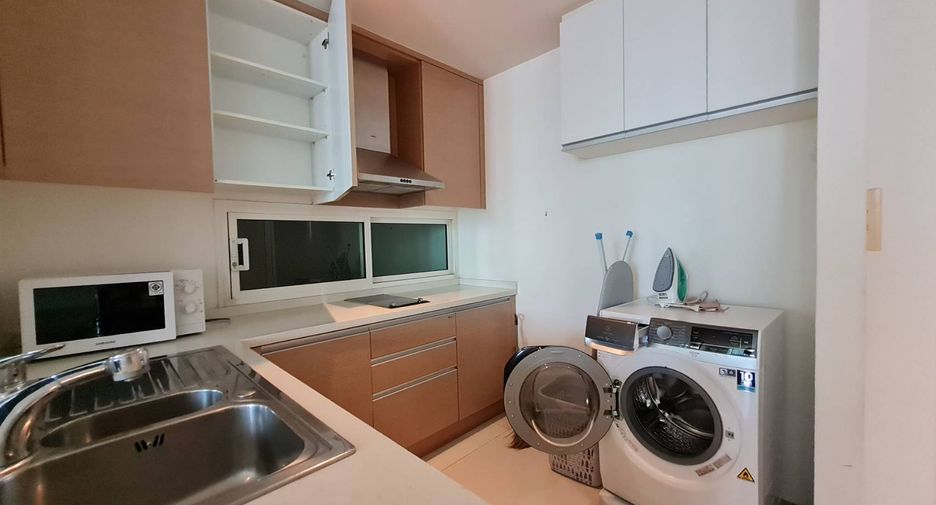 For rent 1 bed condo in Sathon, Bangkok