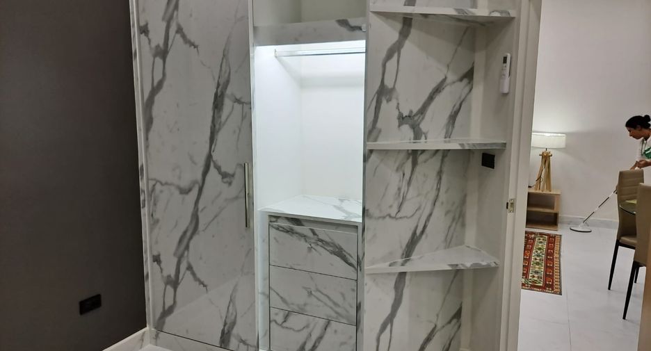 Condo en alquiler de 2 habitaciones en Khlong Toei, Bangkok