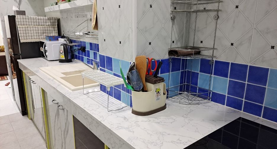 Condo en alquiler de 2 habitaciones en Khlong Toei, Bangkok