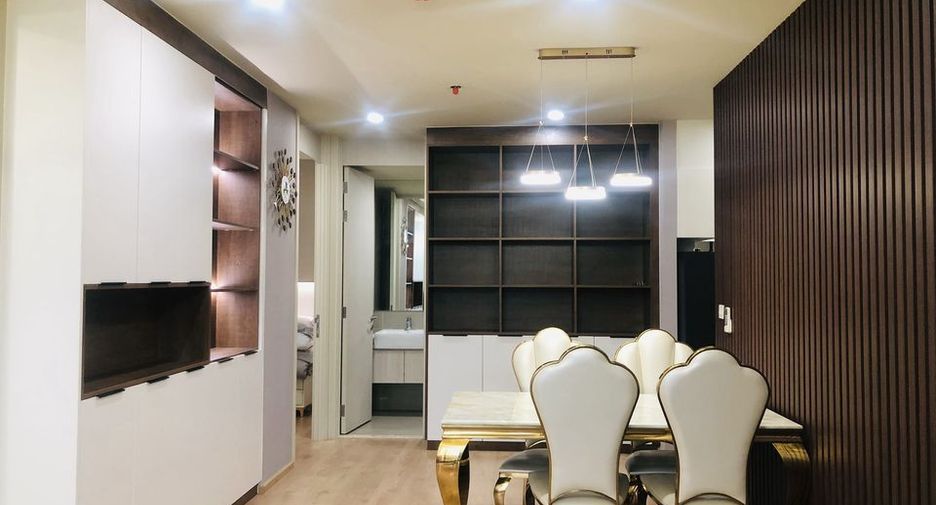 For rent 2 bedrooms condo in Watthana, Bangkok