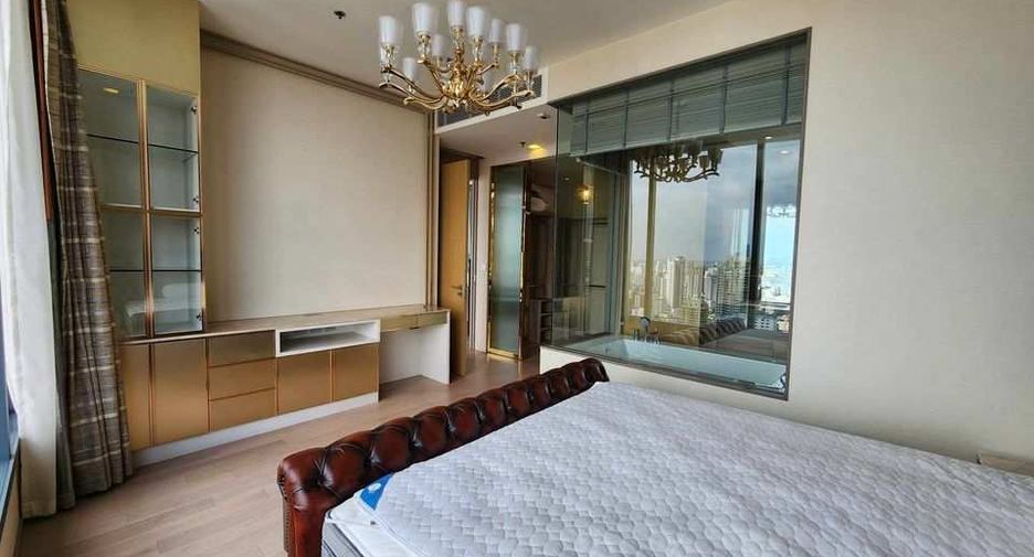 For rent 2 bedrooms condo in Watthana, Bangkok