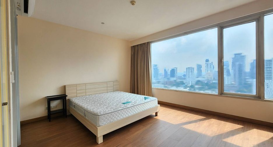 ให้เช่า 3 ห้องนอน คอนโด ใน วัฒนา, กรุงเทพฯ