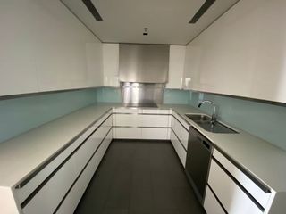 For rent 3 bedrooms condo in Sathon, Bangkok