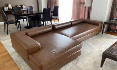 For rent 3 bedrooms condo in Sathon, Bangkok