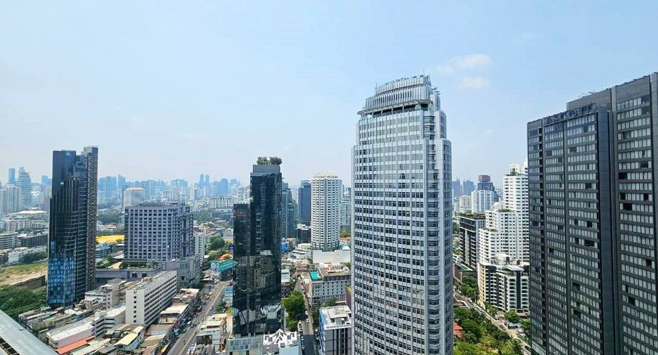 ให้เช่า 3 ห้องนอน คอนโด ใน คลองเตย, กรุงเทพฯ