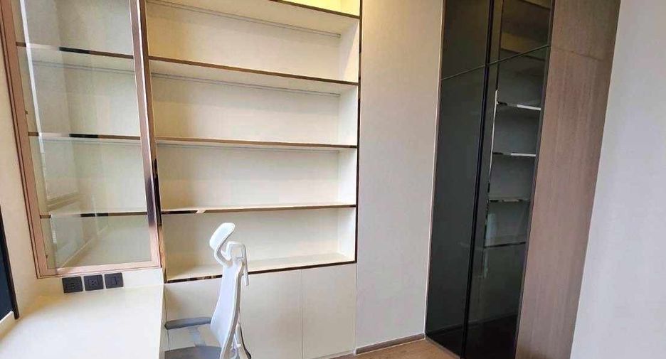 Wohnung zur Miete mit 2 Zimmer in Watthana, Bangkok