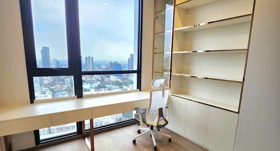 Wohnung zur Miete mit 2 Zimmer in Watthana, Bangkok