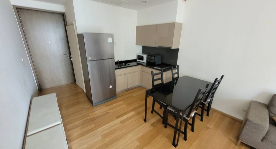 Condo en alquiler de 1 habitaciones en Khlong Toei, Bangkok