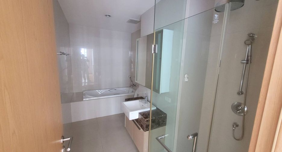 Condo en alquiler de 1 habitaciones en Khlong Toei, Bangkok