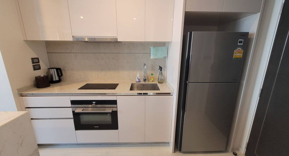 Wohnung zur Miete und zum Kauf mit 1 Zimmer in Sathon, Bangkok