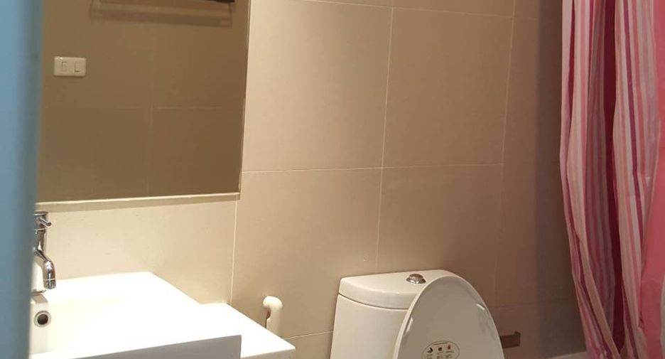 For rent 1 bed condo in Khlong Toei, Bangkok