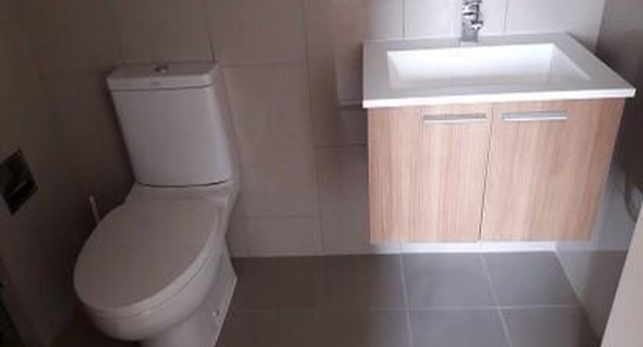 Condo en alquiler de 2 habitaciones en Watthana, Bangkok