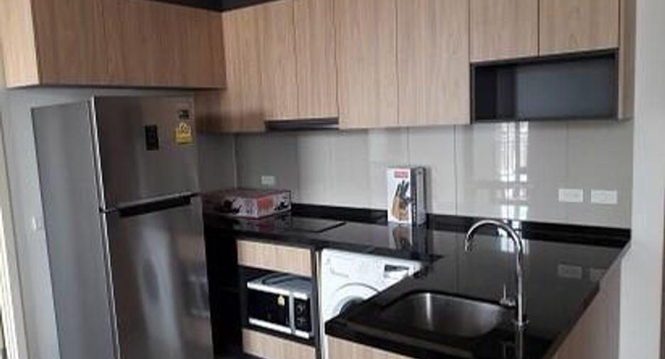 Condo en alquiler de 2 habitaciones en Watthana, Bangkok