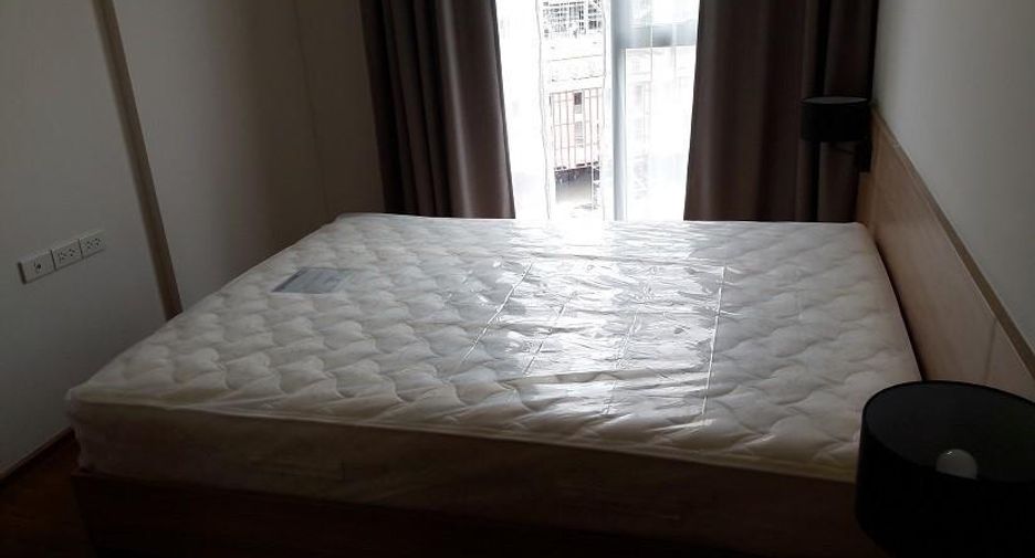Condo en alquiler de 2 habitaciones en Watthana, Bangkok
