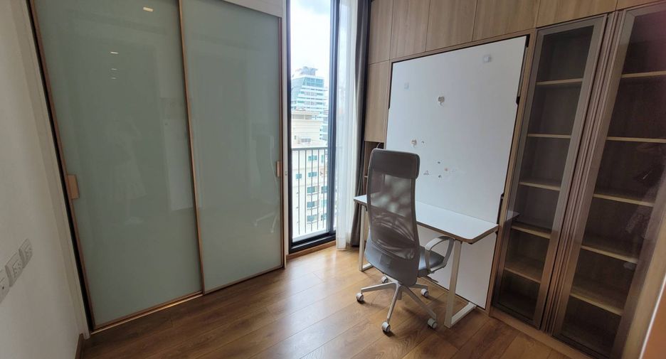 Wohnung zur Miete mit 3 Zimmer in Watthana, Bangkok