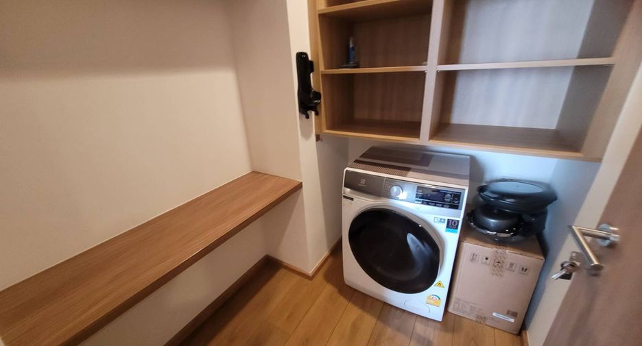 Wohnung zur Miete mit 3 Zimmer in Watthana, Bangkok