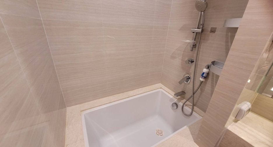 Wohnung zur Miete mit 3 Zimmer in Watthana, Bangkok