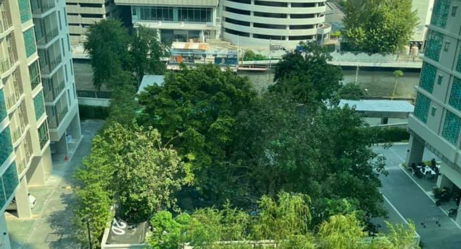 For rent 2 bedrooms condo in Watthana, Bangkok