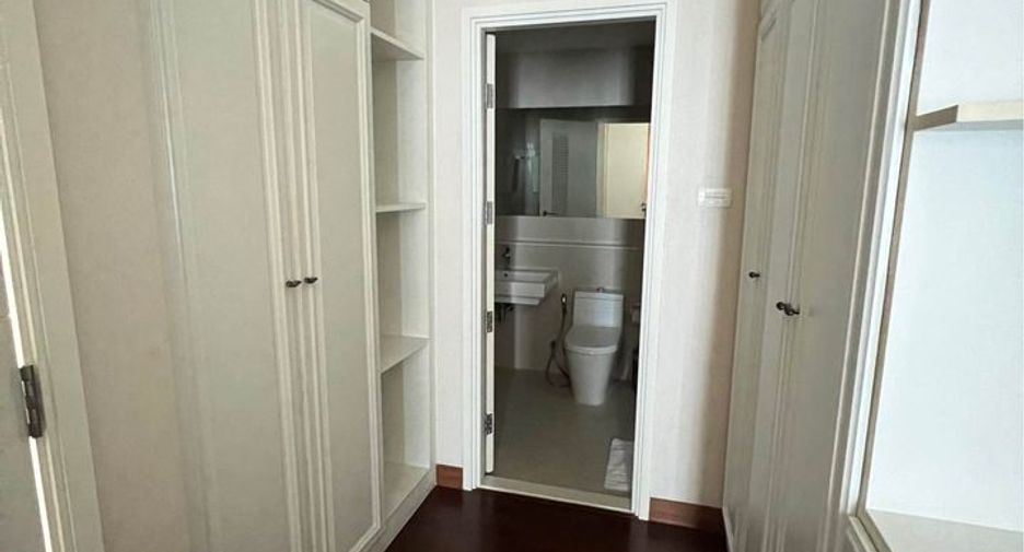 Wohnung zur Miete mit 2 Zimmer in Watthana, Bangkok