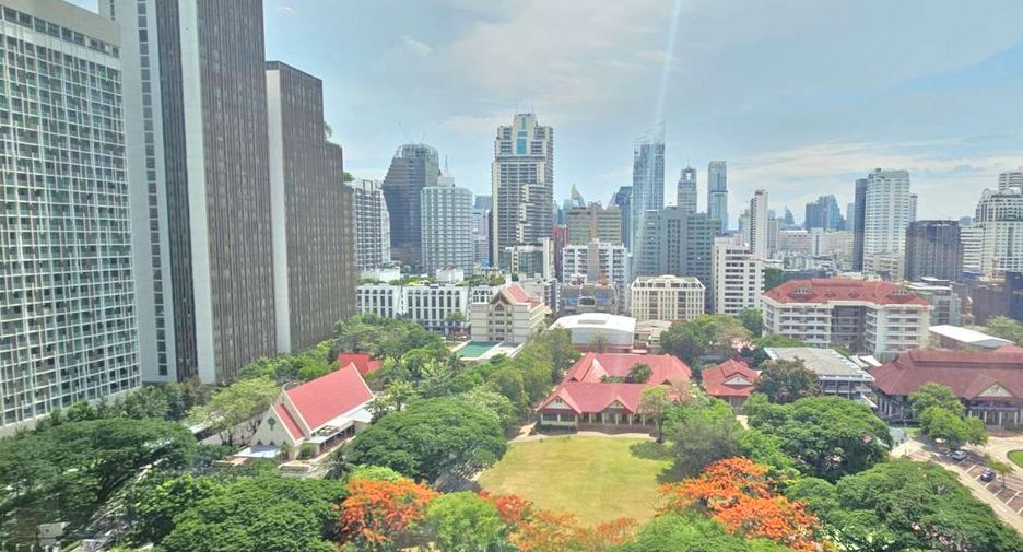 For rent 2 bedrooms condo in Watthana, Bangkok