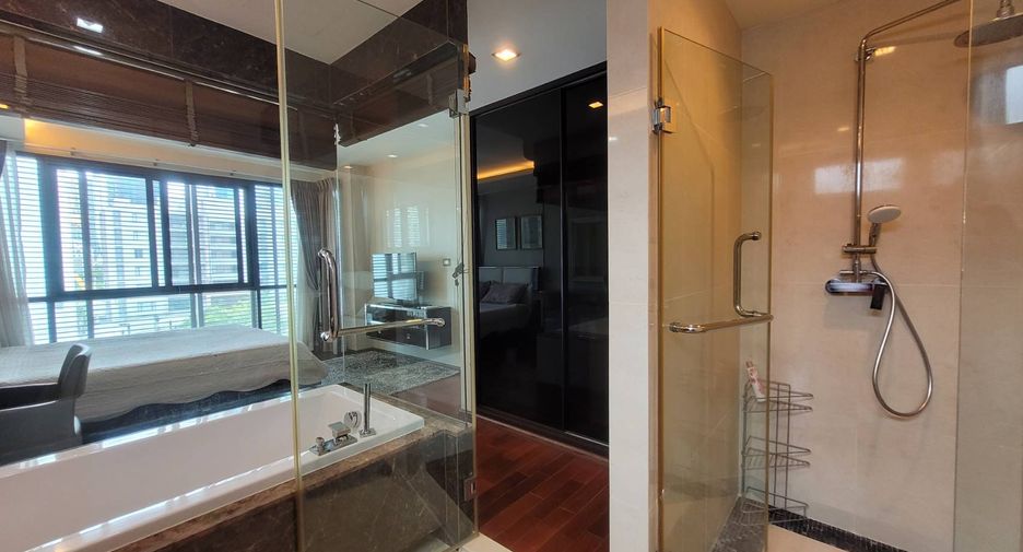 Condo en alquiler de 2 habitaciones en Watthana, Bangkok