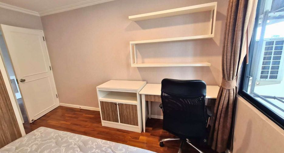 For rent and for sale 3 bedrooms condo in Watthana, Bangkok