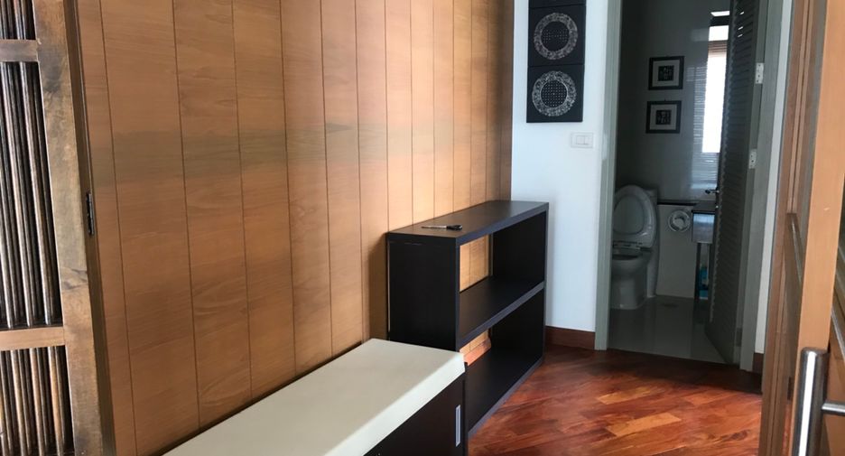 Wohnung zur Miete mit 2 Zimmer in Khlong Toei, Bangkok