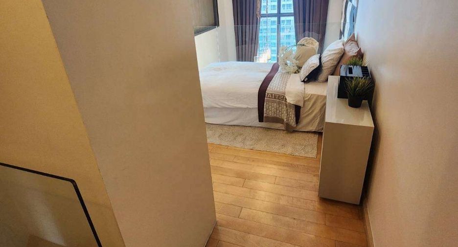 For rent and for sale 2 bedrooms condo in Watthana, Bangkok