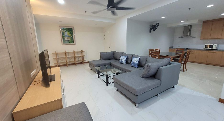 Wohnung zur Miete mit 2 Zimmer in Khlong Toei, Bangkok